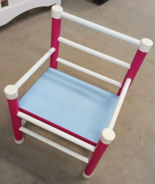 Petites chaises avec accoudoirs mathou -  - Divers