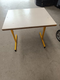 Table scolaire bureau réglable jaune 60 x 50 cm